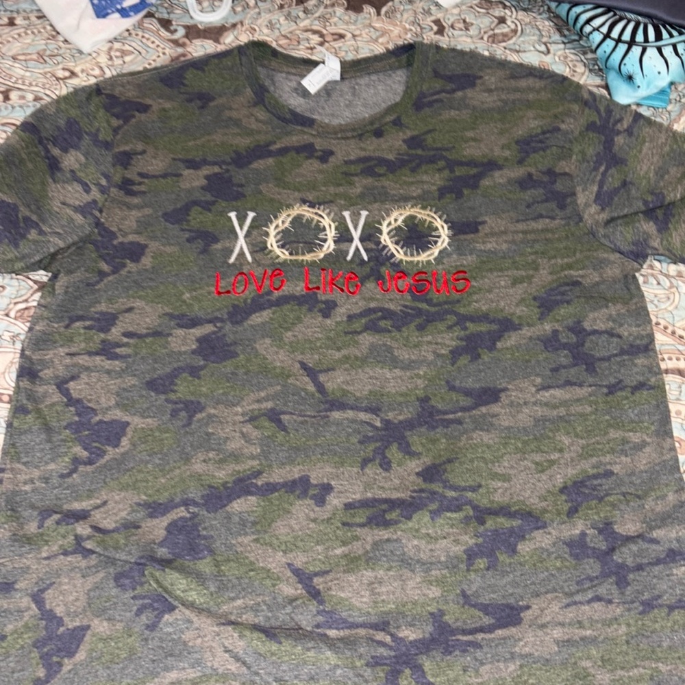 Camo valentines Tee